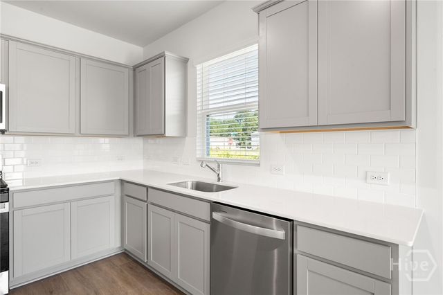 38 Liko Lane, Richmond Hill, GA 31324