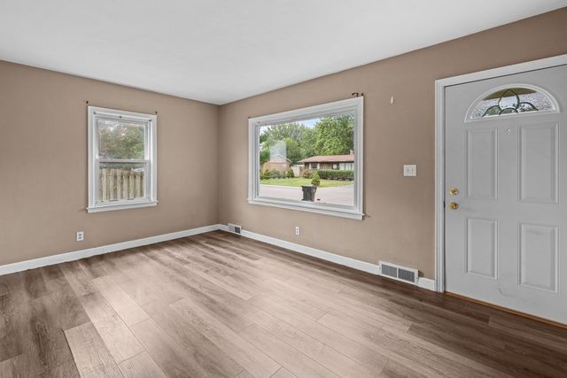 2919 42nd Street, Rock Island, IL 61201