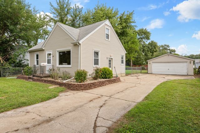 2919 42nd Street, Rock Island, IL 61201