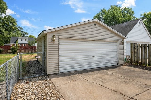 2919 42nd Street, Rock Island, IL 61201