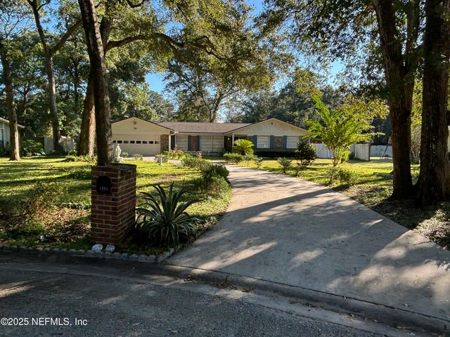 1395 TECA TRAIL Court, Jacksonville, FL 32225