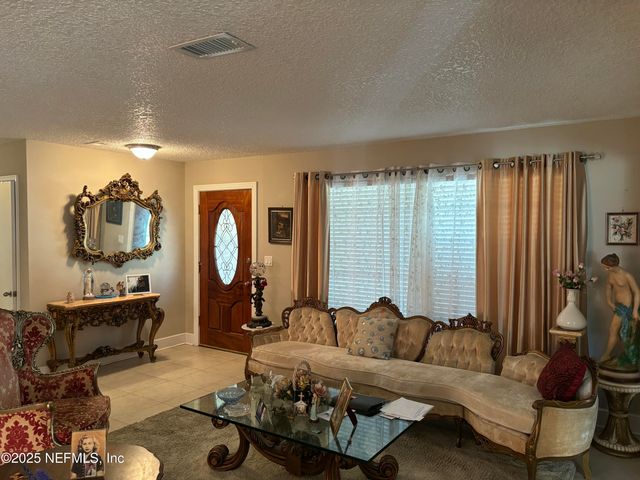 1395 TECA TRAIL Court, Jacksonville, FL 32225