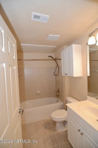 8539 GATE Parkway W 1522, Jacksonville, FL 32216