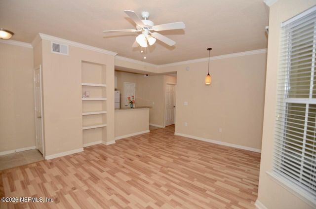 8539 GATE Parkway W 1522, Jacksonville, FL 32216