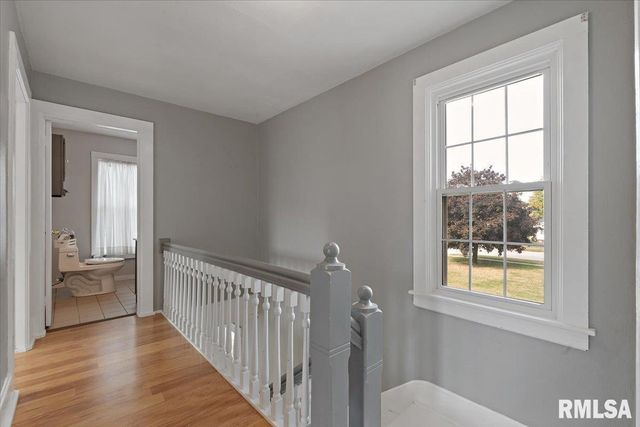 608 S OAKWOOD Avenue, Geneseo, IL 61254