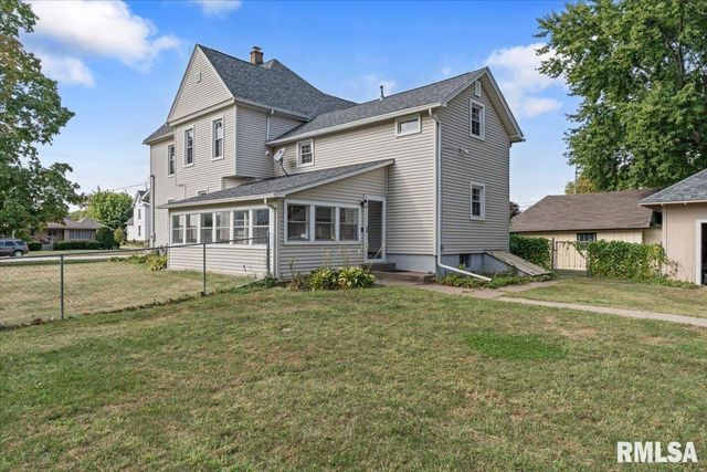 608 S OAKWOOD Avenue, Geneseo, IL 61254