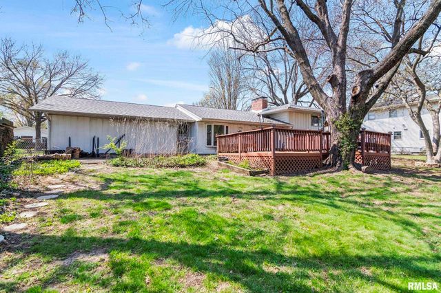 100 ANDOVER Drive, Springfield, IL 62704