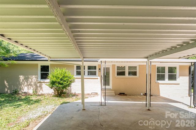 1138 Laurel Street, Salisbury, NC 28144