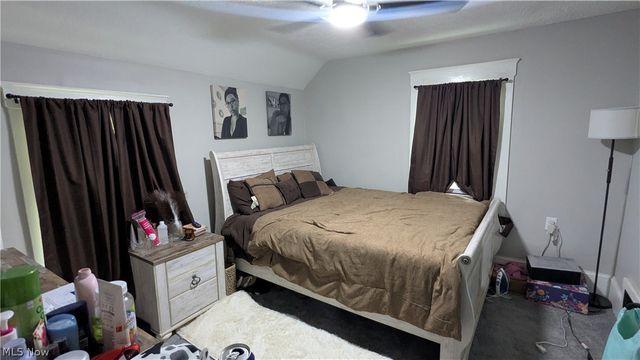 385 Campbell Street, Akron, OH 44307