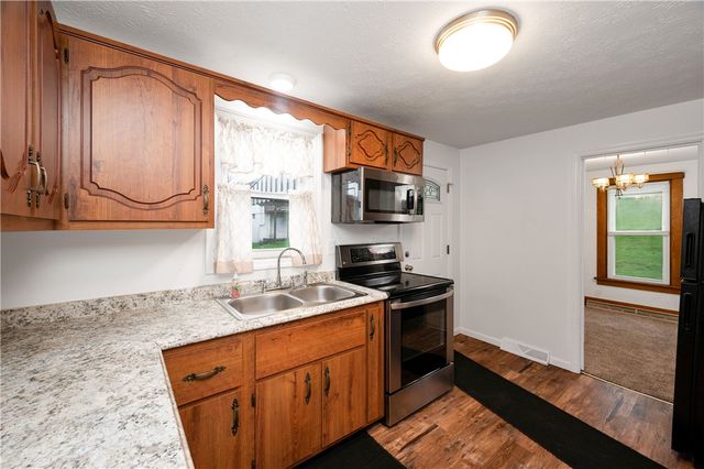 217 American Ave, City Of But Se, PA 16001