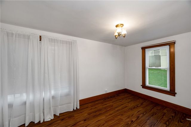 217 American Ave, City Of But Se, PA 16001