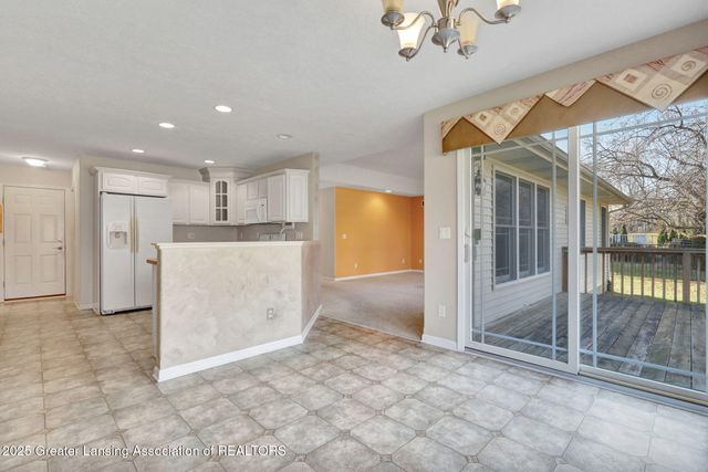 4327 Fieldview Drive, Grand Ledge, MI 48837