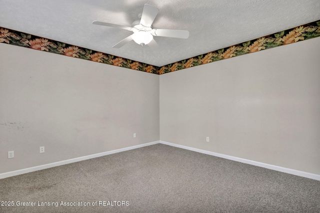 4327 Fieldview Drive, Grand Ledge, MI 48837