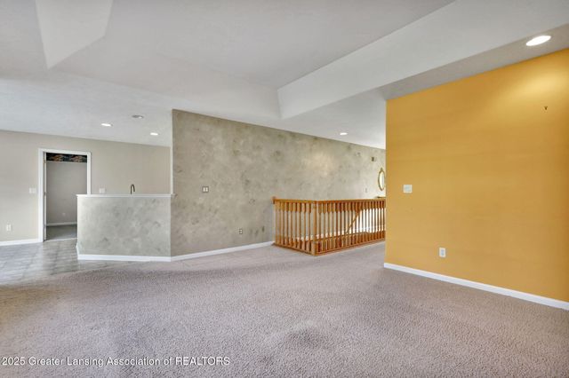 4327 Fieldview Drive, Grand Ledge, MI 48837