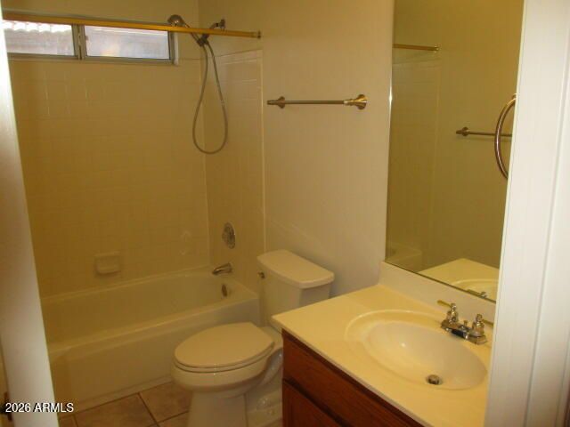 7228 S ROBERTS Road, Tempe, AZ 85283