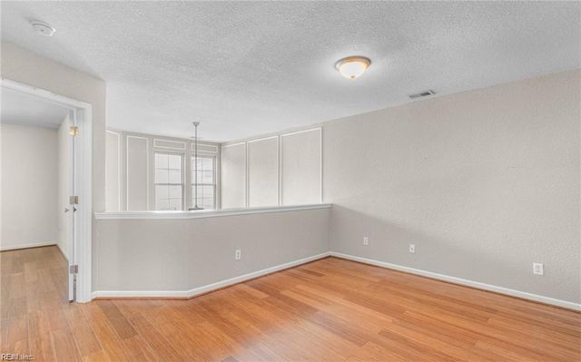 5050 Glen Canyon DR, Virginia Beach, VA 23462