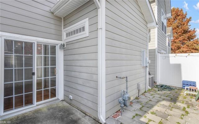 5050 Glen Canyon DR, Virginia Beach, VA 23462