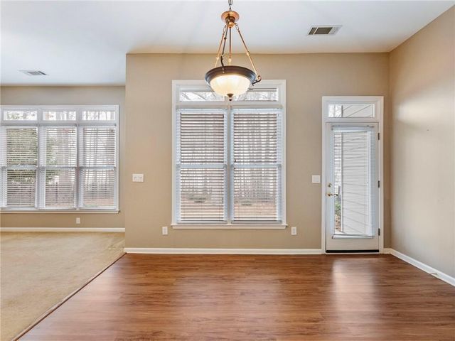 894 Fairview Club Circle, Dacula, GA 30019