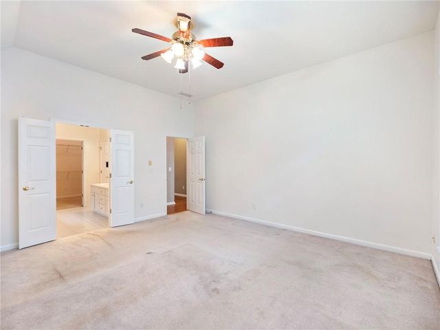 894 Fairview Club Circle, Dacula, GA 30019