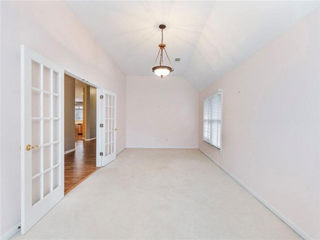 894 Fairview Club Circle, Dacula, GA 30019