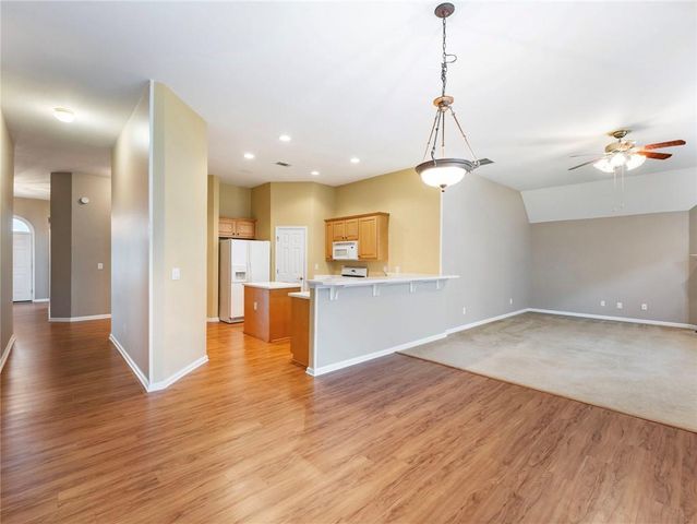 894 Fairview Club Circle, Dacula, GA 30019