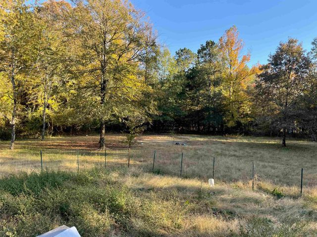 826 Polk Road 23, Cove, AR 71937