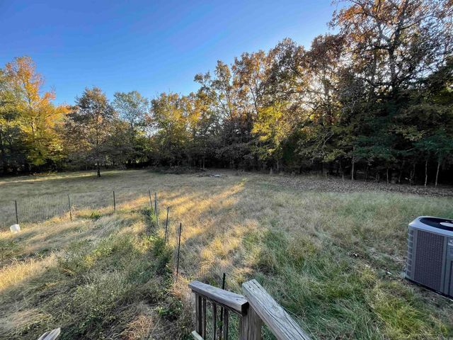 826 Polk Road 23, Cove, AR 71937