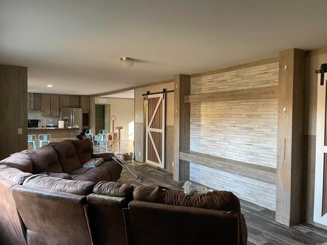 826 Polk Road 23, Cove, AR 71937