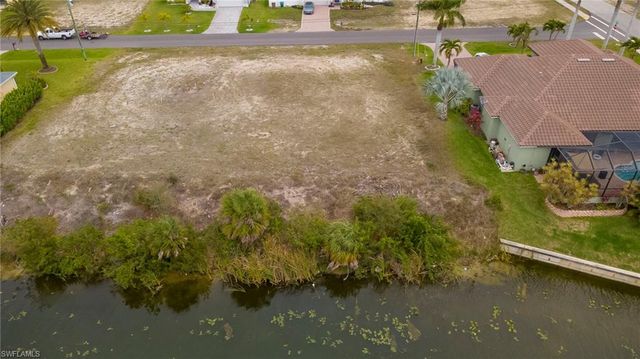 2718 SW 10th AVE, Cape Coral, FL 33914