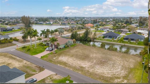 2718 SW 10th AVE, Cape Coral, FL 33914