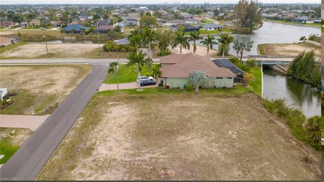 2718 SW 10th AVE, Cape Coral, FL 33914