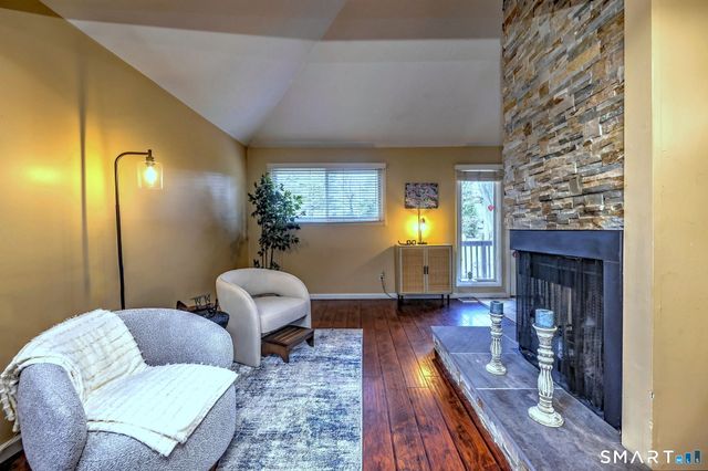 41 Chatham Lane, Bristol, CT 06010