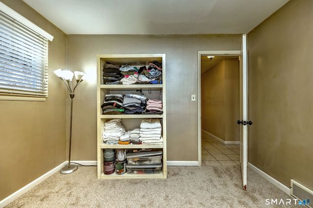 41 Chatham Lane, Bristol, CT 06010