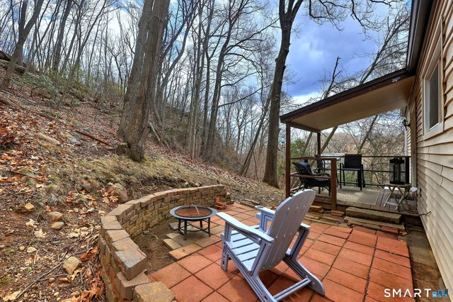 41 Chatham Lane, Bristol, CT 06010