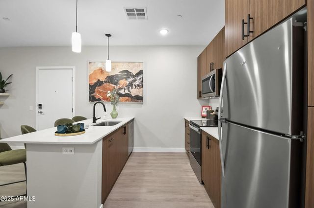 17445 W Lower Buckeye Road B2, Goodyear, AZ 85338