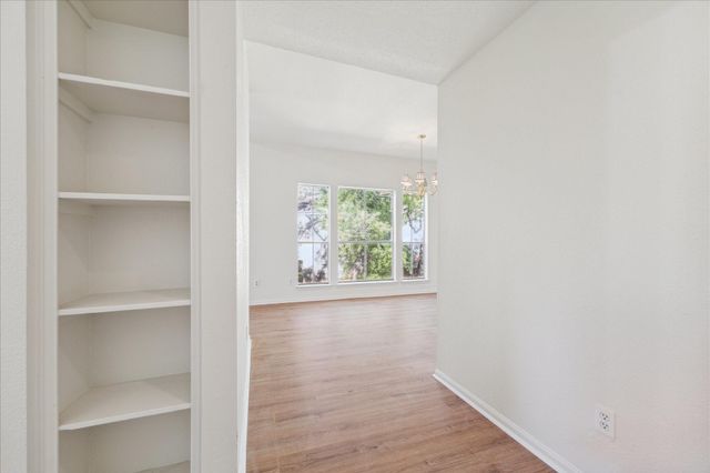 2100 Tanglewilde Street 514, Houston, TX 77063