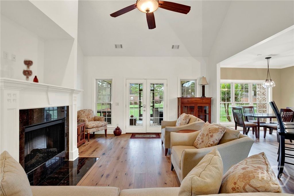 Image 10 of property listing at 75 Brigham Lane, Richmond Hill, GA 31324