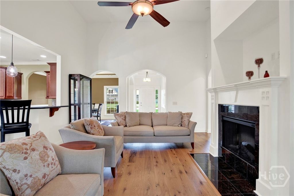 Image 14 of property listing at 75 Brigham Lane, Richmond Hill, GA 31324