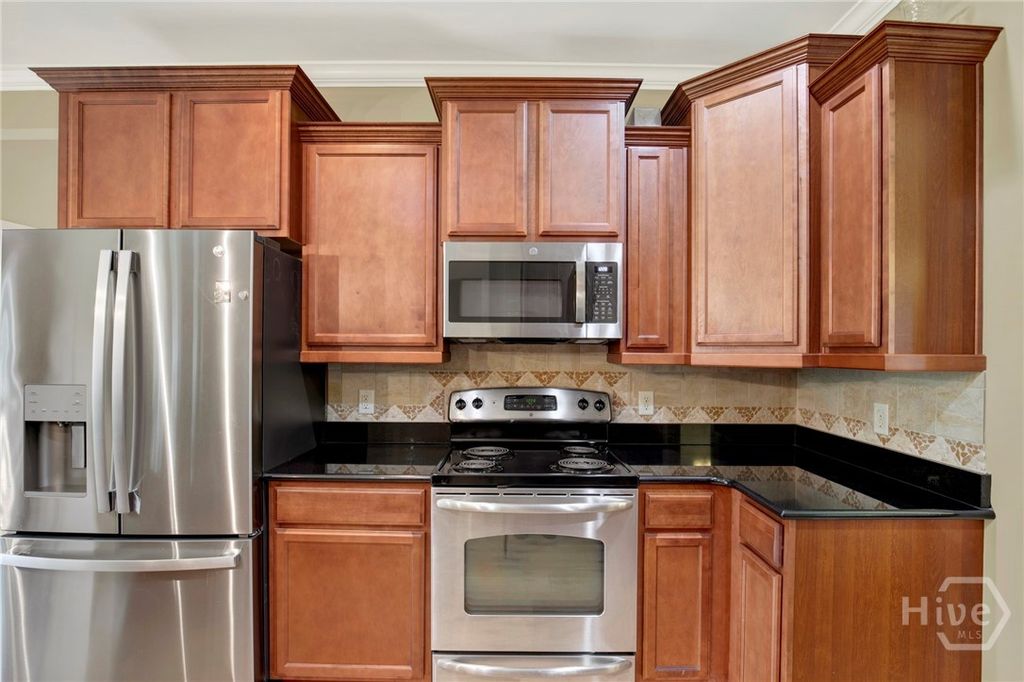 Image 19 of property listing at 75 Brigham Lane, Richmond Hill, GA 31324