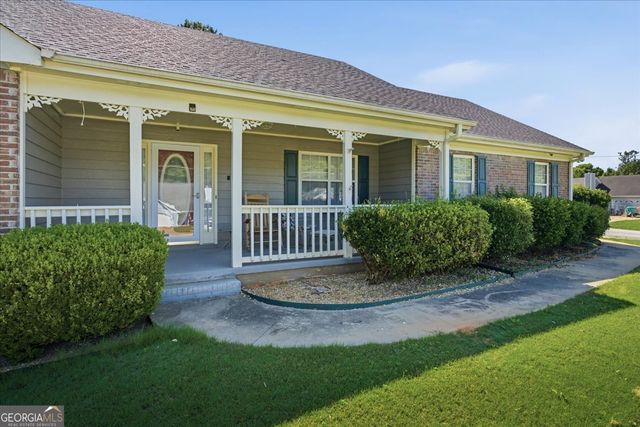 15 Ashton Court, Covington, GA 30016