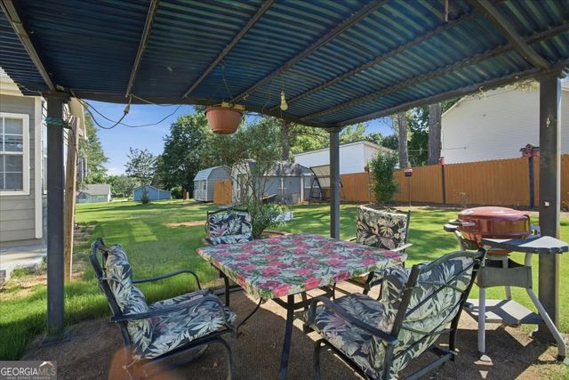15 Ashton Court, Covington, GA 30016