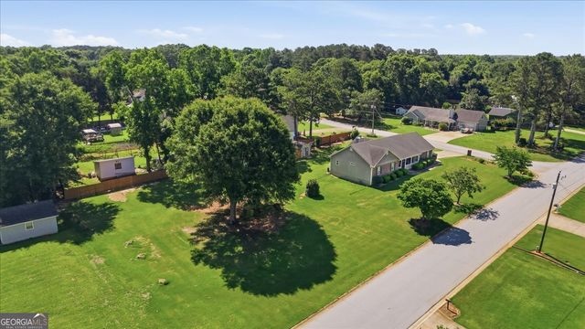 15 Ashton Court, Covington, GA 30016