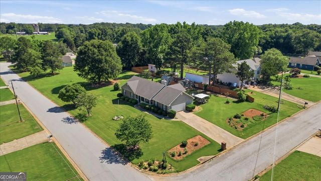 15 Ashton Court, Covington, GA 30016
