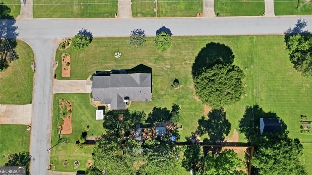 15 Ashton Court, Covington, GA 30016