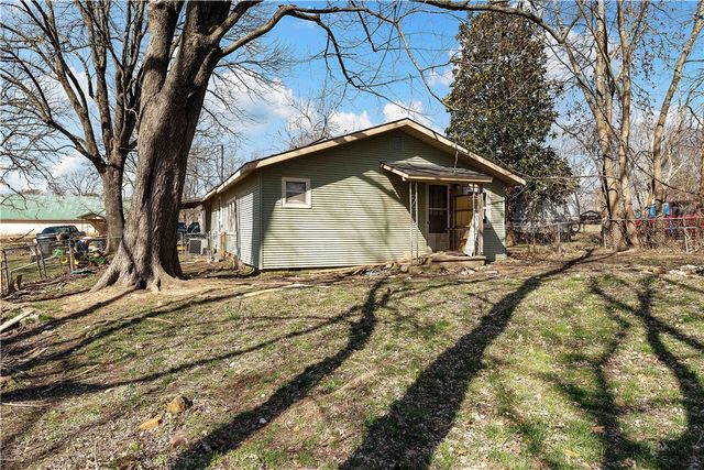 204 N Starr Avenue, Lincoln, AR 72744