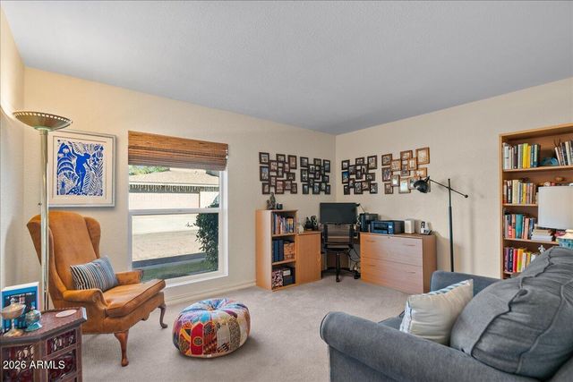 1019 E WAGON WHEEL Drive, Phoenix, AZ 85020
