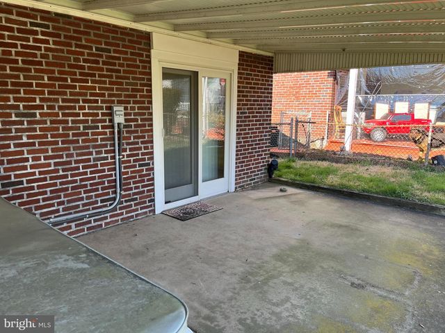 509 LARKSPUR ST, Philadelphia, PA 19116