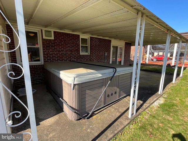 509 LARKSPUR ST, Philadelphia, PA 19116