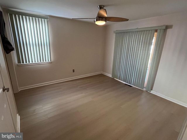 509 LARKSPUR ST, Philadelphia, PA 19116