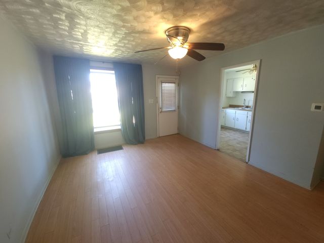 257 W Swann Street, Chicago, IL 60609